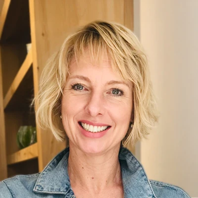 Chiropractic Te Puke Bay of Plenty NZ Debbie Griffin Chiropractic Assistant